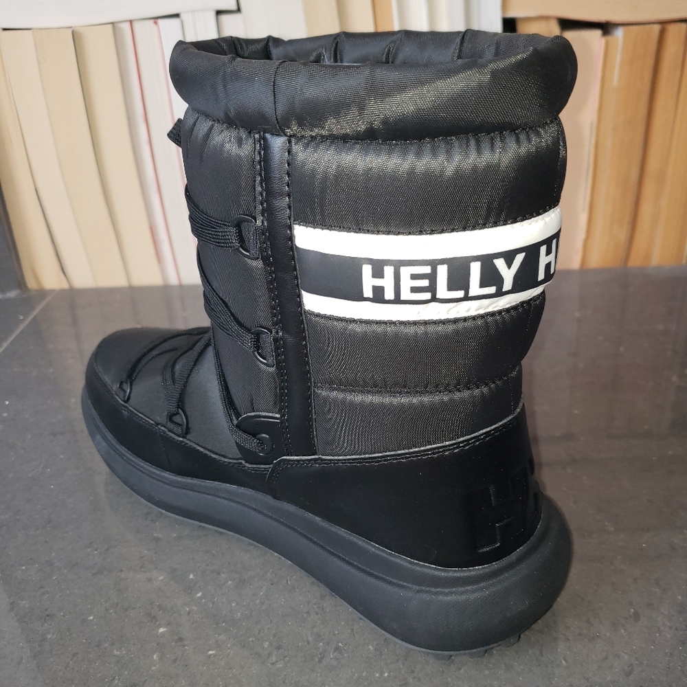 Helly Hansen winter boots